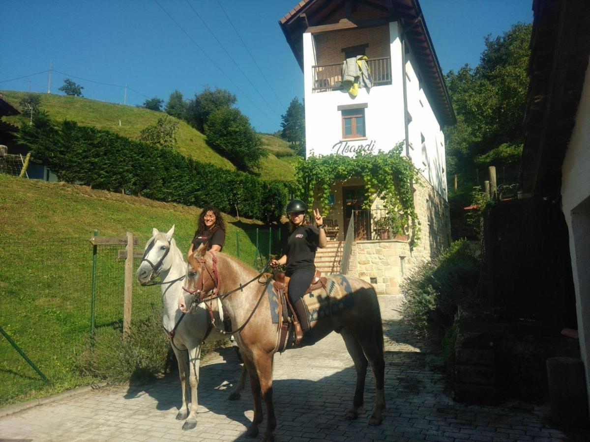 Albergue Usandi Auto Check-In Cenarruza-Puebla de Bolívar Kültér fotó